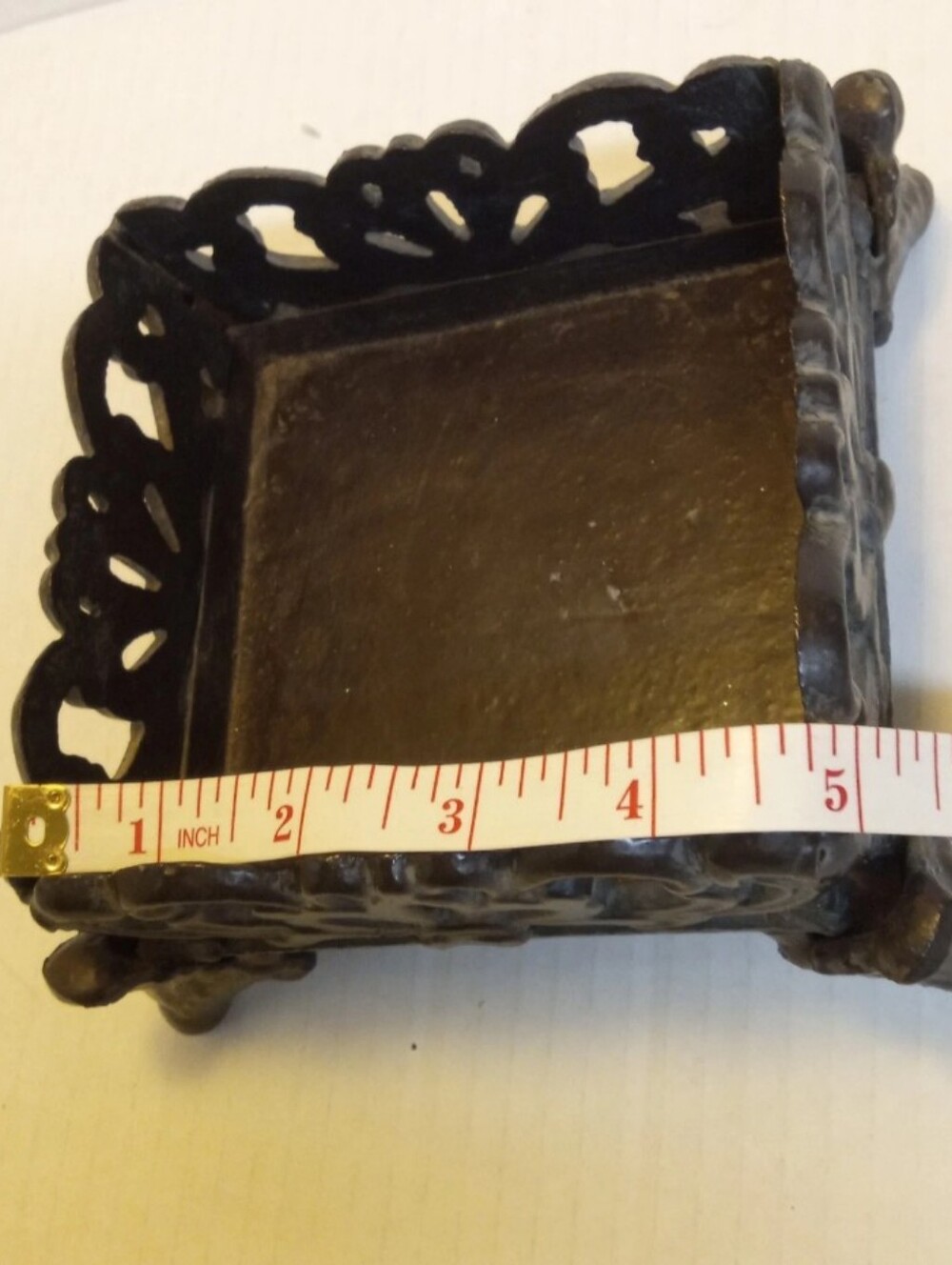 Antique Cast Iron Holder Black Heavy Piece 5"X5" Unmarked - Picture 2 of 5